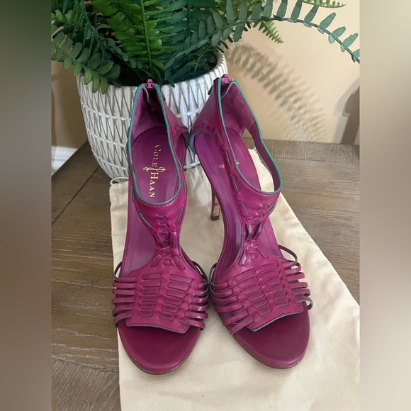 Cole Haan Woven T-Strap Stiletto Sandals with Nike Air Tech in Beet - Size 6.5 - Picture 7 of 15